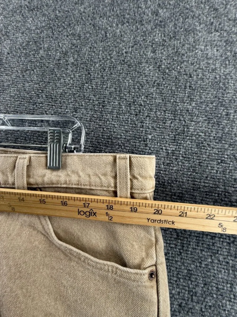 VTG Levi’s 550 Orange Tab Beige Denim Jeans Relaxed Fit Tapered Leg ACTL 39X32